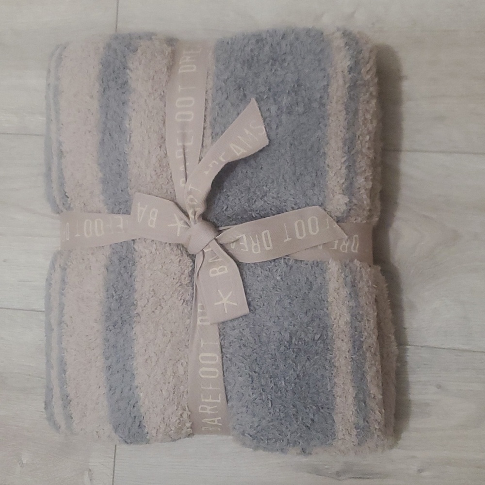 Barefoot Dreams CozyChic Variegated Stripe Blanket Throw NEW Tan/Warm Gray